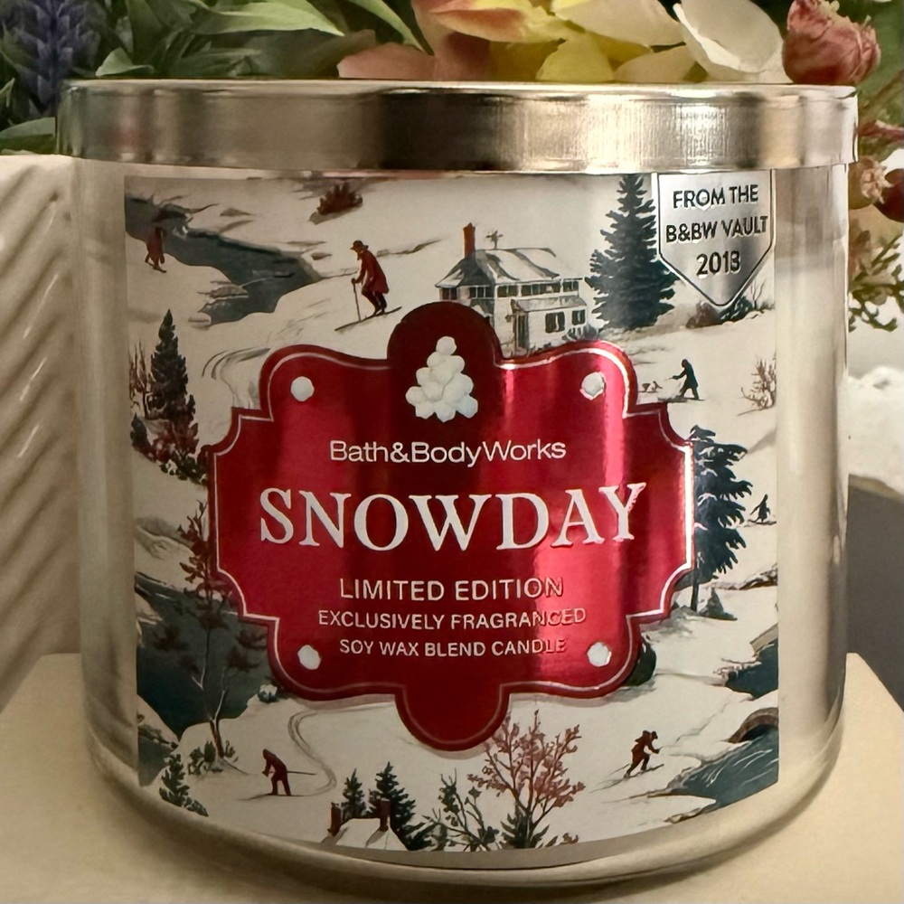 🆕🌲 BATH & BODY WORKS LIMITED EDITION “SNOW DAY” 3-WICK CANDLE. NEW.